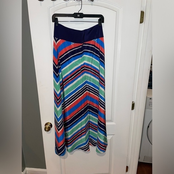 Lilly Pulitzer Printed Silk Maxi Skirt ⚓️🛳️ Size 0 - Picture 3 of 10